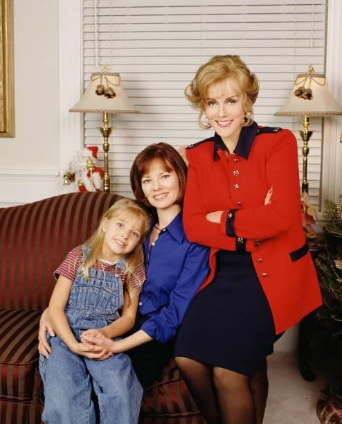 Dyanne Iandoli, left, Marg Helgenberger and Ann-Margret star in PERFECT MURDER, PERFECT TOWN Photo: Tony Esparza/CBS