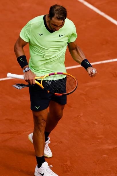June 2021, France, Paris: Tennis: Grand Slam/ATP Tour - French Open, men's singles, 3rd round, Nadal - Norrie . Rafael Nadal cheers. Photo: Frank...