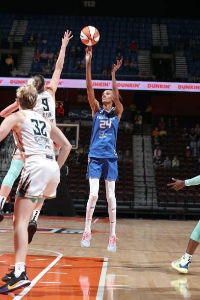 DeWanna Bonner of the Connecticut Sun shoots the ball against the New York Liberty on June 5, 2021 at Mohegan Sun Arena in Uncasville, Connecticut....