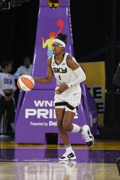 Diamond DeShields of the Chicago Sky handles the ball against the Los Angeles Sparks on June 5, 2021 at the Los Angeles Convention Center in Los...