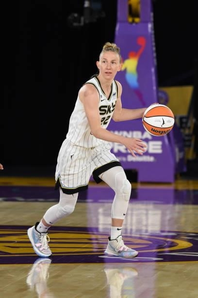Courtney Vandersloot of the Chicago Sky handles the ball against the Los Angeles Sparks on June 5, 2021 at the Los Angeles Convention Center in Los...