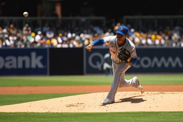 Marcus Stroman of the New York Mets pitches in the first inning against the San Diego Padres at Petco Park on June 6, 2021 in San Diego, California.