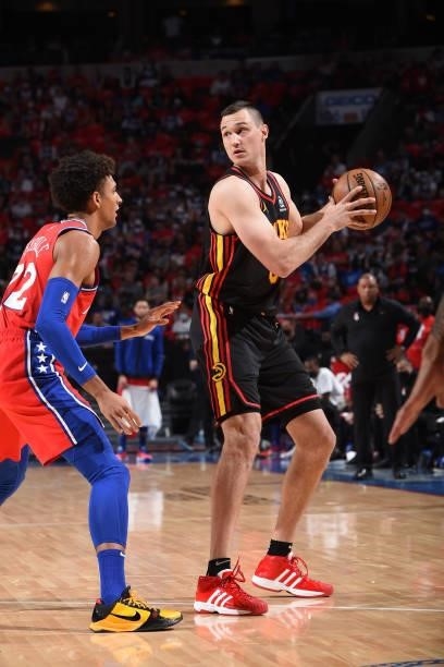 Danilo Gallinari of the Atlanta Hawks handles the ball against the Philadelphia 76ers during Round 2, Game 1 of the Eastern Conference Playoffs on...