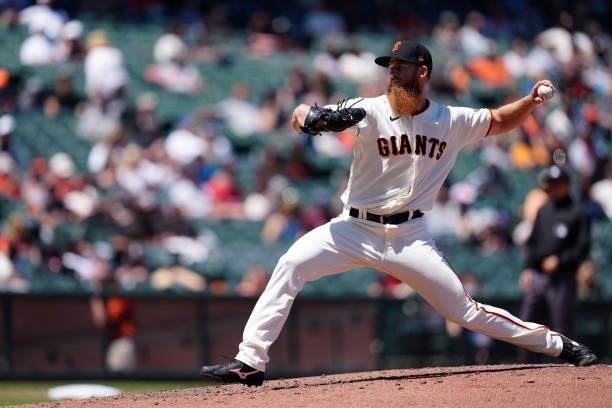 Conner Menez of the San Francisco Giants pitches during the game between the Chicago Cubs and the San Francisco Giants at Oracle Park on Sunday, June...