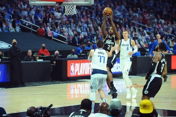 Kawhi Leonard of the LA Clippers drives to the basket against the Dallas Mavericks during Round 1, Game 7 of the 2021 NBA Playoffs on June 6, 2021 at...