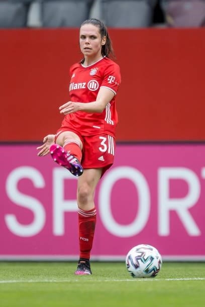 Simone Boye Sorensen of FC Bayern Munich controls the ball during the FLYERALARM Frauen Bundesliga match between FC Bayern Muenchen and Eintracht...