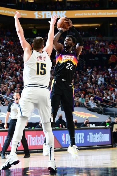 Deandre Ayton of the Phoenix Suns shoots the ball during the game against the Denver Nuggets during Round 2, Game 1 of the 2021 NBA Playoffs on June...
