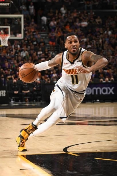 Monte Morris of the Denver Nuggets drives to the basket during the game against the Phoenix Suns during Round 2, Game 1 of the 2021 NBA Playoffs on...