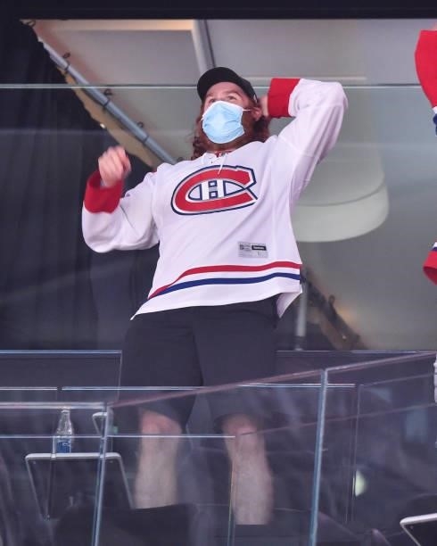 Superstar Sami Zayn takes in the atmosphere following the Canadiens 3-2 overtime victory against the Winnipeg Jets to close out the series in Game...
