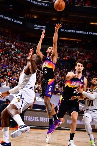 Cameron Payne of the Phoenix Suns shoots the ball against the Denver Nuggets during Round 2, Game 1 of the 2021 NBA Playoffs on June 7, 2021 at...