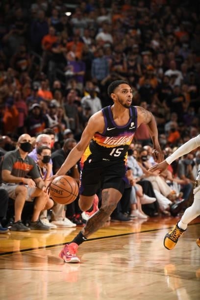 Cameron Payne of the Phoenix Suns drives to the basket during Round 2, Game 1 of the 2021 NBA Playoffs on June 7, 2021 at Phoenix Suns Arena in...