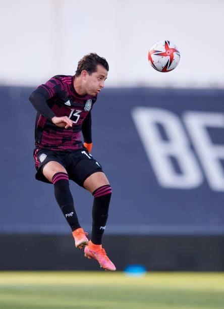 Alan Mozo Rodriguez of Mexico Under-23 controls the ball during the international friendly match between Mexico U23 and Saudi Arabia U23 at Estadio...
