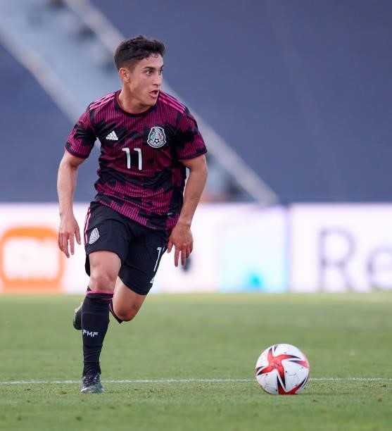 Alejandro Zendejas Saavedra of Mexico Under-23 controls the ball during the international friendly match between Mexico U23 and Saudi Arabia U23 at...