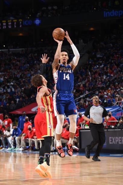 Danny Green of the Philadelphia 76ers shoots the ball against the Atlanta Hawks during Round 2, Game 2 of the Eastern Conference Playoffs on June 8,...
