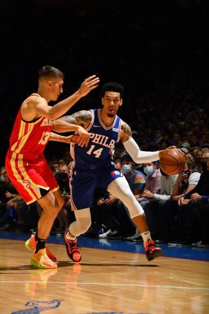 Danny Green of the Philadelphia 76ers handles the ball against the Atlanta Hawks during Round 2, Game 2 of the Eastern Conference Playoffs on June 8,...