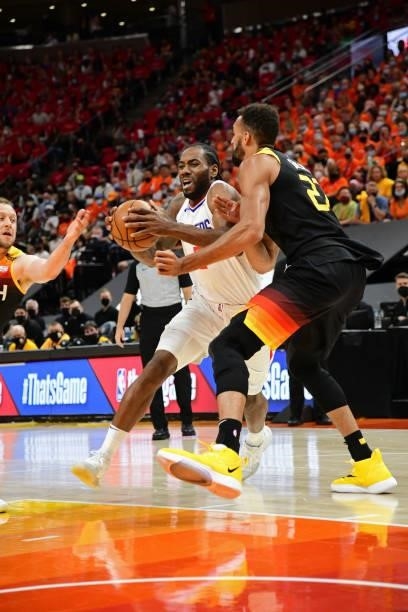 Kawhi Leonard of the LA Clippers drives to the basket during Round 2, Game 1 of the 2021 NBA Playoffs on June 8, 2021 at vivint.SmartHome Arena in...