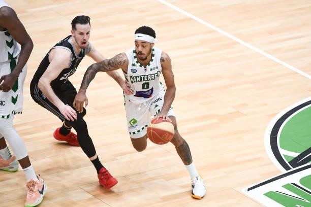 Thomas HEURTEL of Lyon ASVEL and Marcquise REED of Nanterre 92 during the Jeep Elite match between Nanterre 92 and ASVEL at Palais des Sports Maurice...