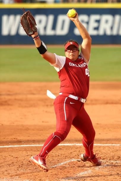 Giselle Juarez of the Oklahoma Sooners pitches against the Florida St. Seminoles during the Division I Women's Softball Championship held at ASA Hall...
