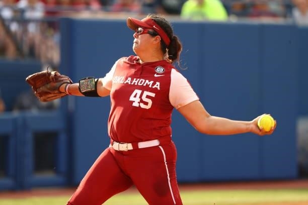 Giselle Juarez of the Oklahoma Sooners pitches against the Florida St. Seminoles during the Division I Women's Softball Championship held at ASA Hall...