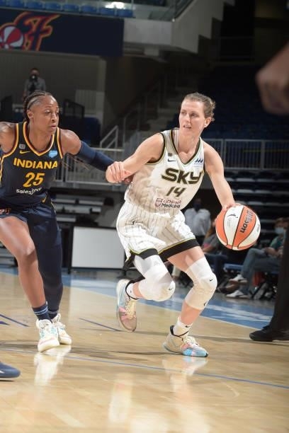 Allie Quigley of the Chicago Sky handles the ball against the Indiana Fever on June 9, 2021 at the Wintrust Arena in Chicago, Illinois. NOTE TO USER:...