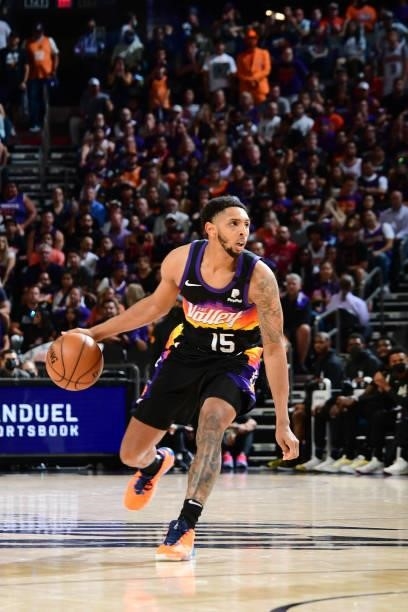 Cameron Payne of the Phoenix Suns dribbles the ball against the Denver Nuggets during Round 2, Game 2 of the 2021 NBA Playoffs on June 9, 2021 at...