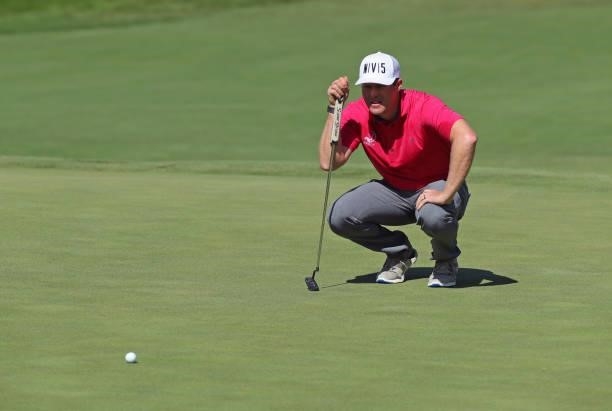 Kyle Reifers lines up a putt on the 10th hole during the second round of the BMW Charity Pro-Am presented by Synnex Corporation at the Thornblade...