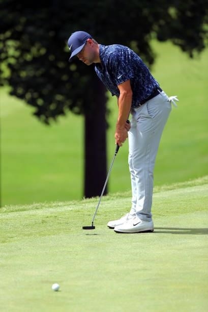 Taylor Moore putts on the 12th hole during the second round of the BMW Charity Pro-Am presented by Synnex Corporation at the Thornblade Club on June...