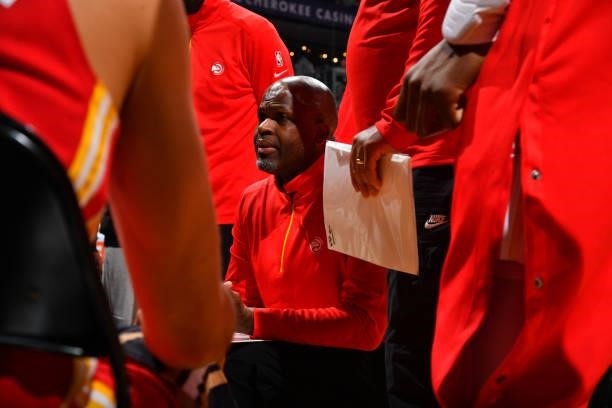 Head Coach Nate McMillan of the Atlanta Hawks talks to the team during Round 2, Game 3 of the Eastern Conference Playoffs on June 11, 2021 at State...