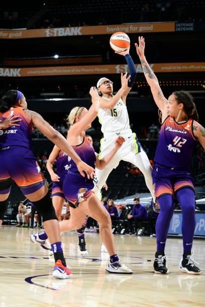 Allisha Gray of the Dallas Wings drives to the basket during the game against the Phoenix Mercury on June 11, 2021 at Phoenix Suns Arena in Phoenix,...