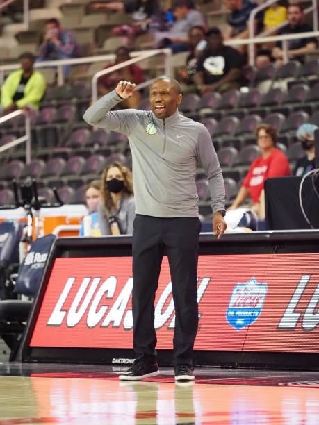 James Wade head coach of the Chicago Sky calls a play during the game against the Indiana Fever on June 12, 2021 at Bankers Life Fieldhouse in...