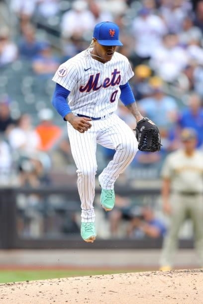 Marcus Stroman of the New York Mets jumps while pitching during the game between the San Diego Padres and the New York Mets at Citi Field on...