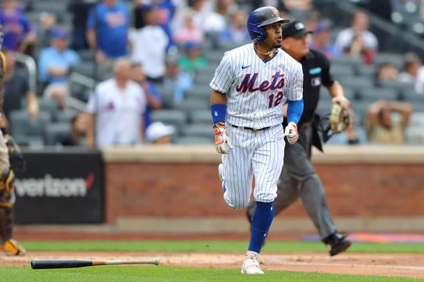 Francisco Lindor of the New York Mets hits a home run during the game between the San Diego Padres and the New York Mets at Citi Field on Saturday,...