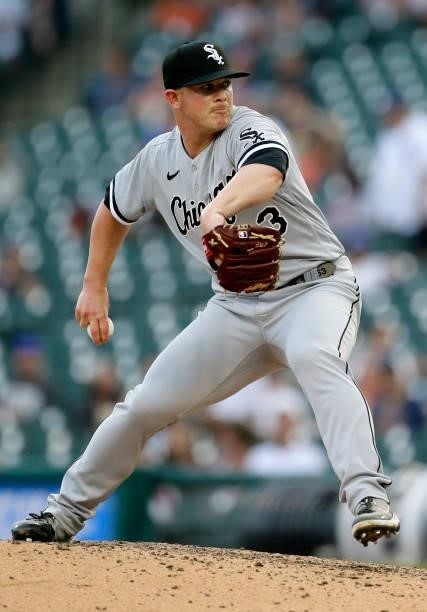 Matt Foster of the Chicago White Sox pitches against the Detroit Tigers during the ninth inning at Comerica Park on June 12 in Detroit, Michigan.