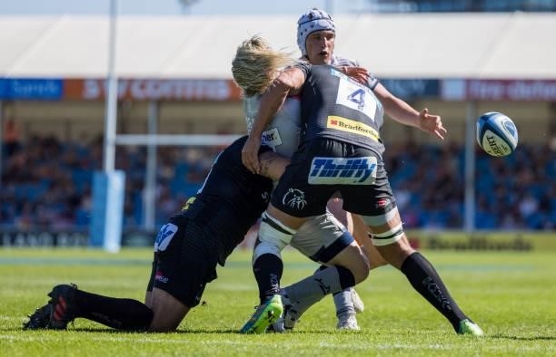 Sale Sharks' Faf de Klerk is tackled high by Exeter Chiefs' Sam Skinner resulting in a red card during the Gallagher Premiership Rugby match between...