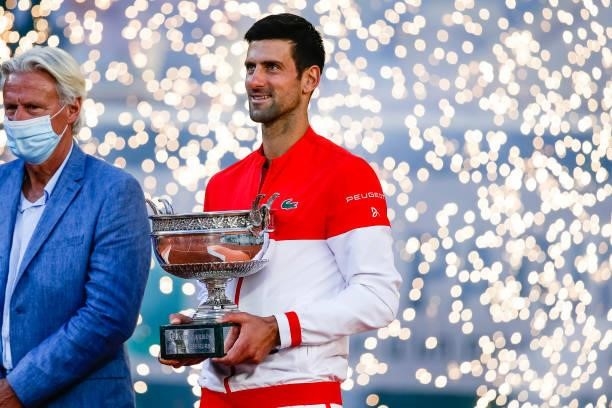 June 2021, France, Paris: Tennis: Grand Slam/ATP Tour - French Open, Singles, Men, Final, Djokovic - Tsitsipas . Novak Djokovic stands next to Björn...