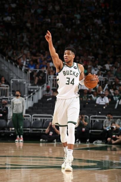 Giannis Antetokounmpo of the Milwaukee Bucks sets the play during the game against the Brooklyn Nets during Round 2, Game 4 of the 2021 NBA Playoffs...