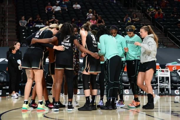 The New York Liberty huddle up before the game against the Phoenix Mercury on June 13, 2021 at Phoenix Suns Arena in Phoenix, Arizona. NOTE TO USER:...