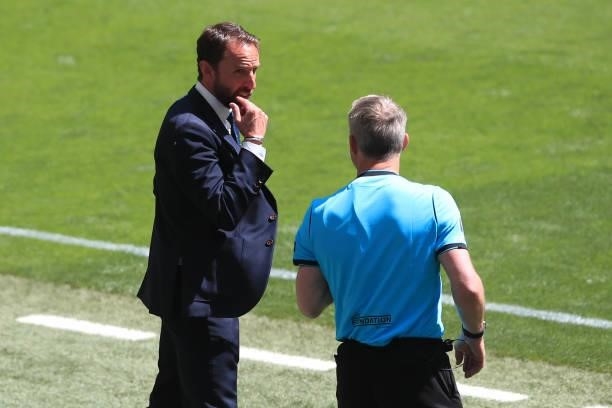 Gareth Southgate, Head Coach of England speaks to the 4th official during the UEFA Euro 2020 Championship Group D match between England and Croatia...