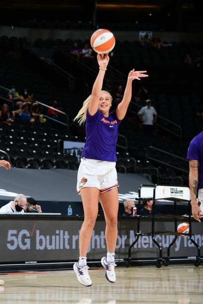 Sophie Cunningham of the Phoenix Mercury warms up before the game against the New York Liberty on June 13, 2021 at Phoenix Suns Arena in Phoenix,...