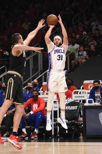 Seth Curry of the Philadelphia 76ers shoots the ball against the Atlanta Hawks during Round 2, Game 4 of the Eastern Conference Playoffs on June 14,...