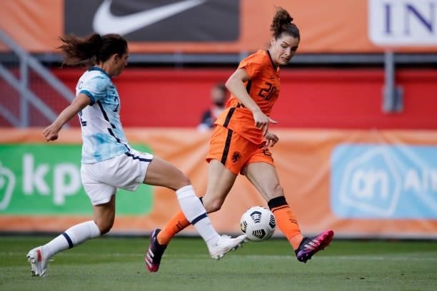 Dominique Janssen of Holland Women scores the fourth goal to make it 4-0 during the International Friendly Women match between Holland v Norway at...