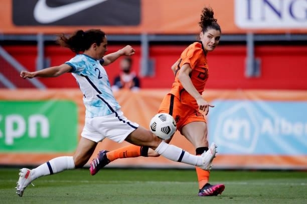 Dominique Janssen of Holland Women scores the fourth goal to make it 4-0 during the International Friendly Women match between Holland v Norway at...