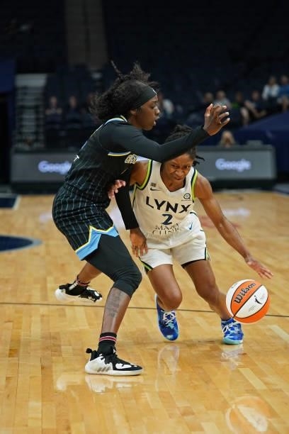 Crystal Dangerfield of the Minnesota Lynx drives to the basket against the Chicago Sky on June 15, 2021 at Target Center in Minneapolis, Minnesota....