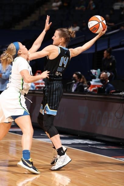 Allie Quigley of the Chicago Sky passes the ball during the game against the Minnesota Lynx on June 15, 2021 at Target Center in Minneapolis,...