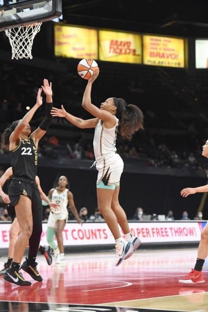 Betnijah Laney of the New York Liberty drives to the basket against the Las Vegas Aces on June 15, 2021 at Michelob ULTRA Arena in Las Vegas, Nevada....