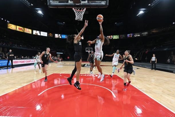 Betnijah Laney of the New York Liberty shoots the ball against the Las Vegas Aces on June 15, 2021 at Michelob ULTRA Arena in Las Vegas, Nevada. NOTE...
