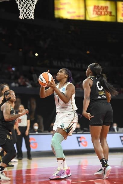 Reshanda Gray of the New York Liberty looks to shoot the ball against the Las Vegas Aces on June 15, 2021 at Michelob ULTRA Arena in Las Vegas,...