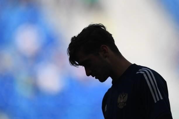 Russia's forward Aleksey Miranchuk warms up prior to the UEFA EURO 2020 Group B football match between Finland and Russia at the Saint Petersburg...