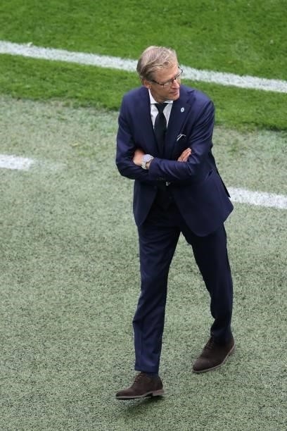 Finland's coach Markku Kanerva stands on the sidelines during the UEFA EURO 2020 Group B football match between Finland and Russia at the Saint...