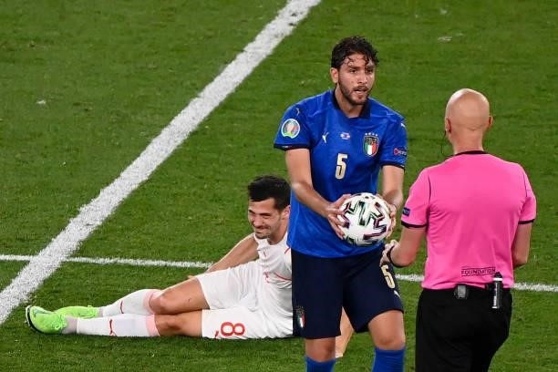 Italy's midfielder Manuel Locatelli during the UEFA EURO 2020 Group E football match between Spain and Sweden at La Cartuja Stadium in Sevilla on...